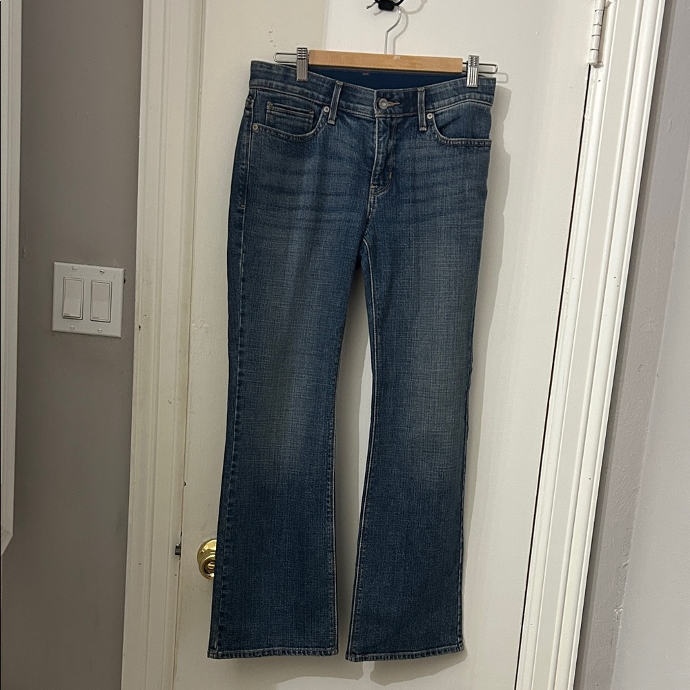Classic Levi’s perfect 525 boot cut - Blue Women's Jeans size 8p